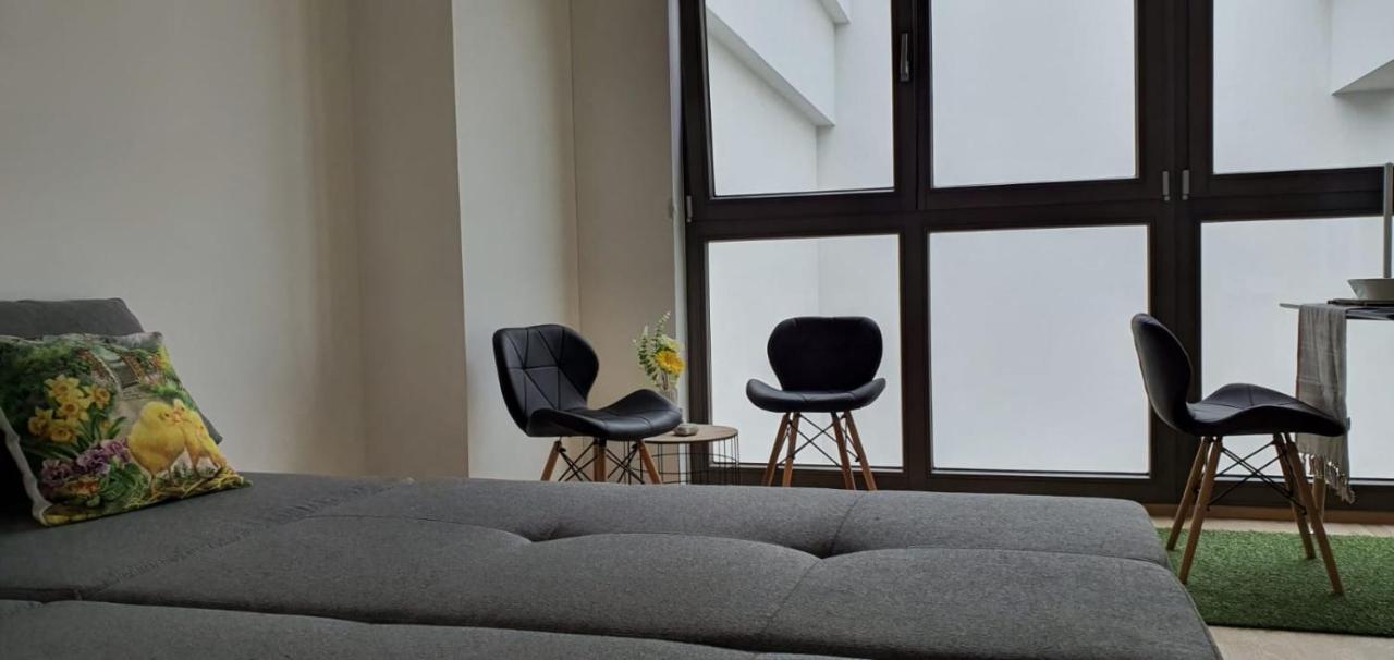 GreenPoint Appartement Wiener Neustadt Buitenkant foto